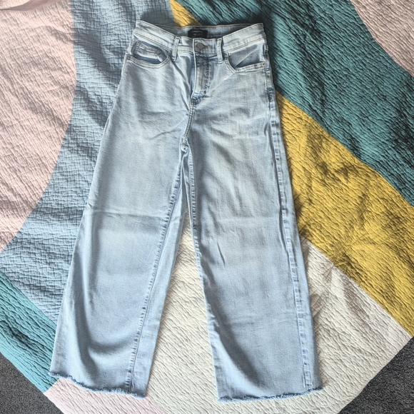 Banana Republic Light Wash Petite Wide-Leg Jeans - Picture 2 of 5